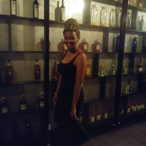 Meet your Posher, Lakrisa